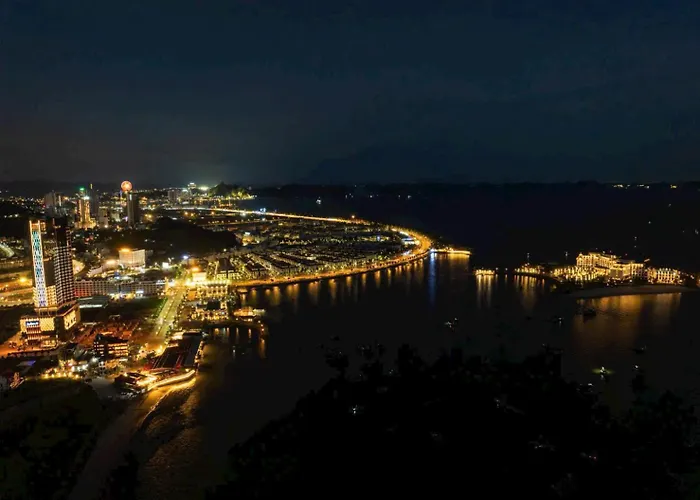 Alacarte By Worldtrip Hotel Ha Long